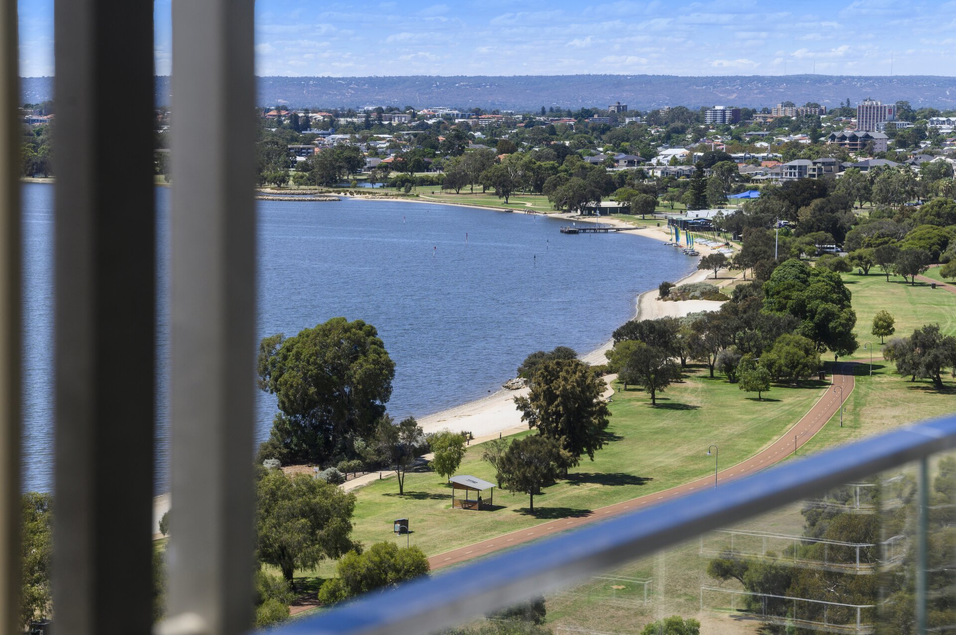 10B/8 Parker Street, South Perth Sold by Luxury Real Estate Sales - image 1