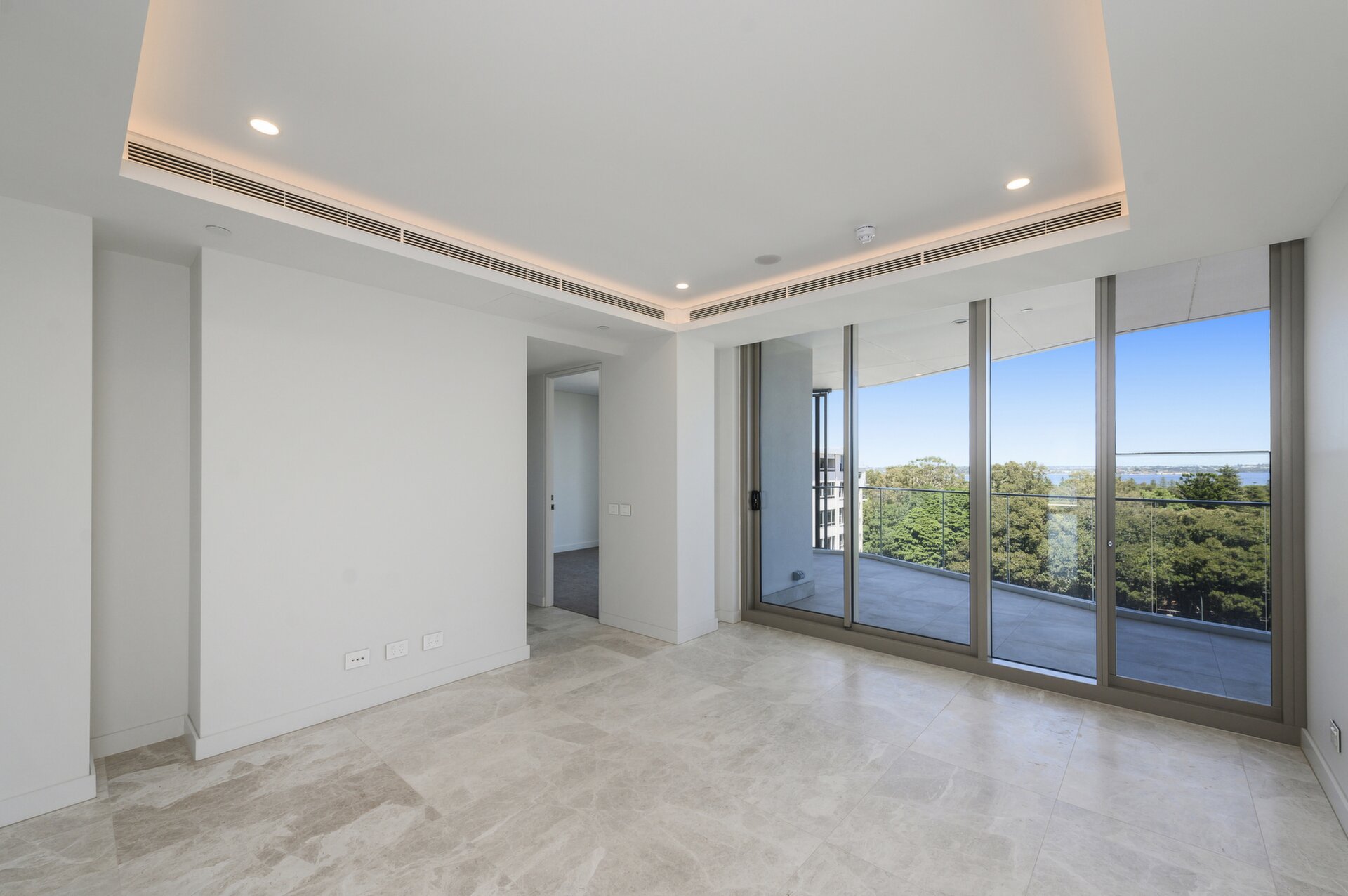 10B/8 Parker Street, South Perth Sold by Luxury Real Estate Sales - image 1
