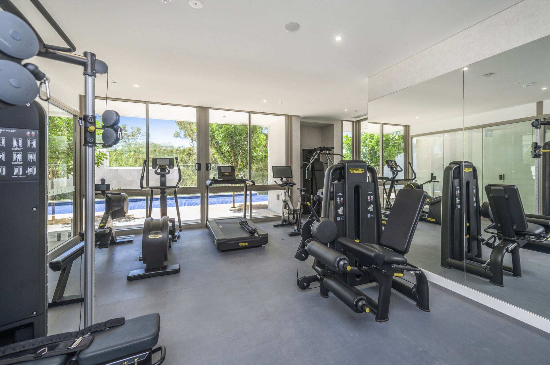 6B/8 Parker Street, South Perth Sold by Luxury Real Estate Sales - image 1