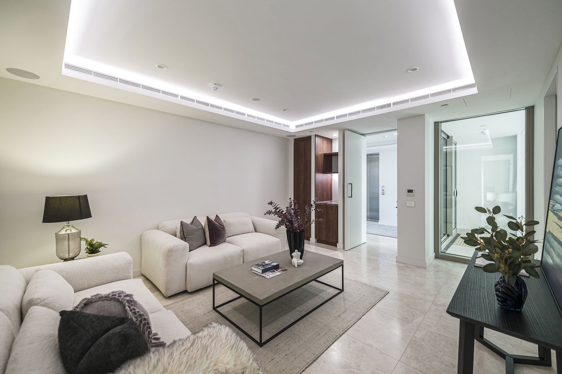 5a/8 Parker Street, South Perth Sold by Luxury Real Estate Sales - image 1