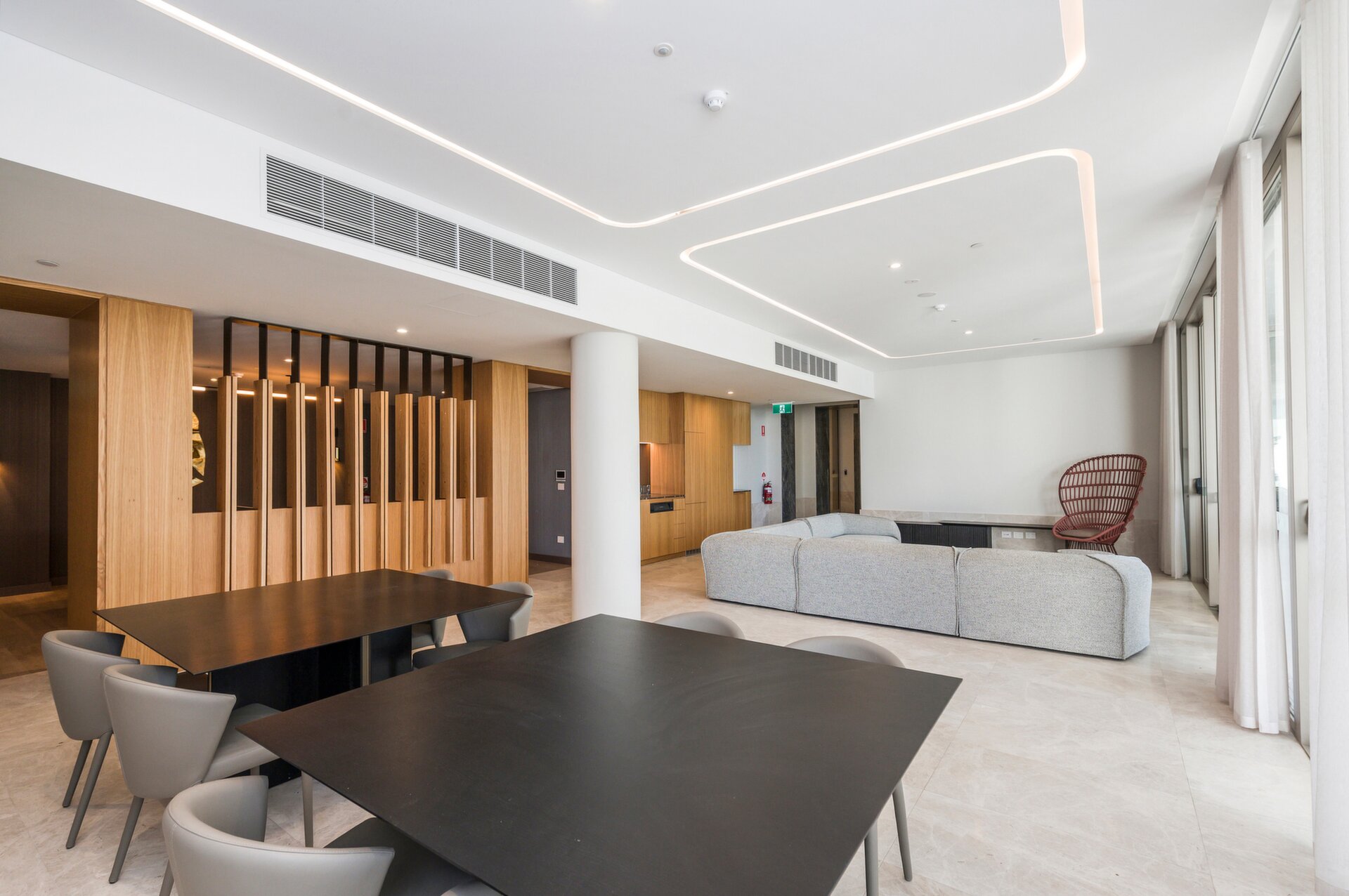 5a/8 Parker Street, South Perth Sold by Luxury Real Estate Sales - image 1